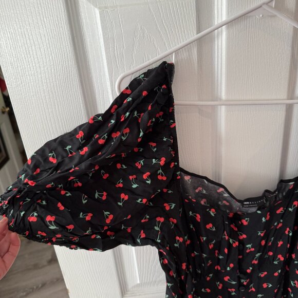 Asos Cherry-print Puff Sleeve Midi Length dress - Picture 3 of 7